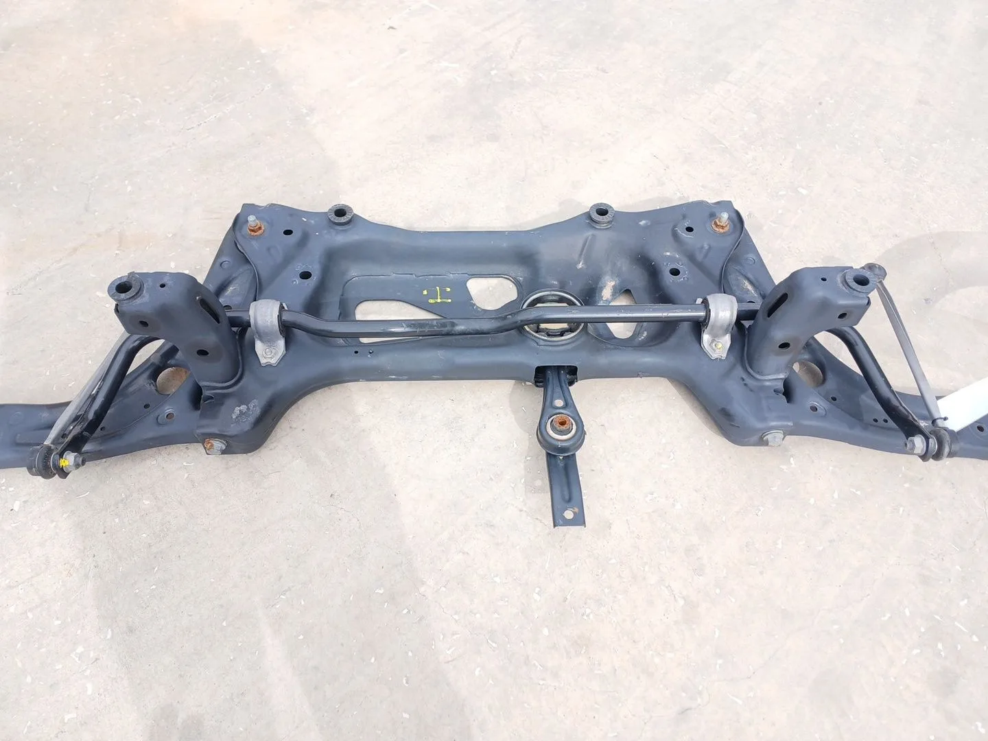 Puente Delantero para Audi Q2 (Gab, Gag)