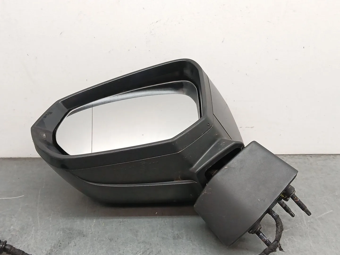 Retrovisor Izquierdo para Audi Q2 (Gab, Gag)