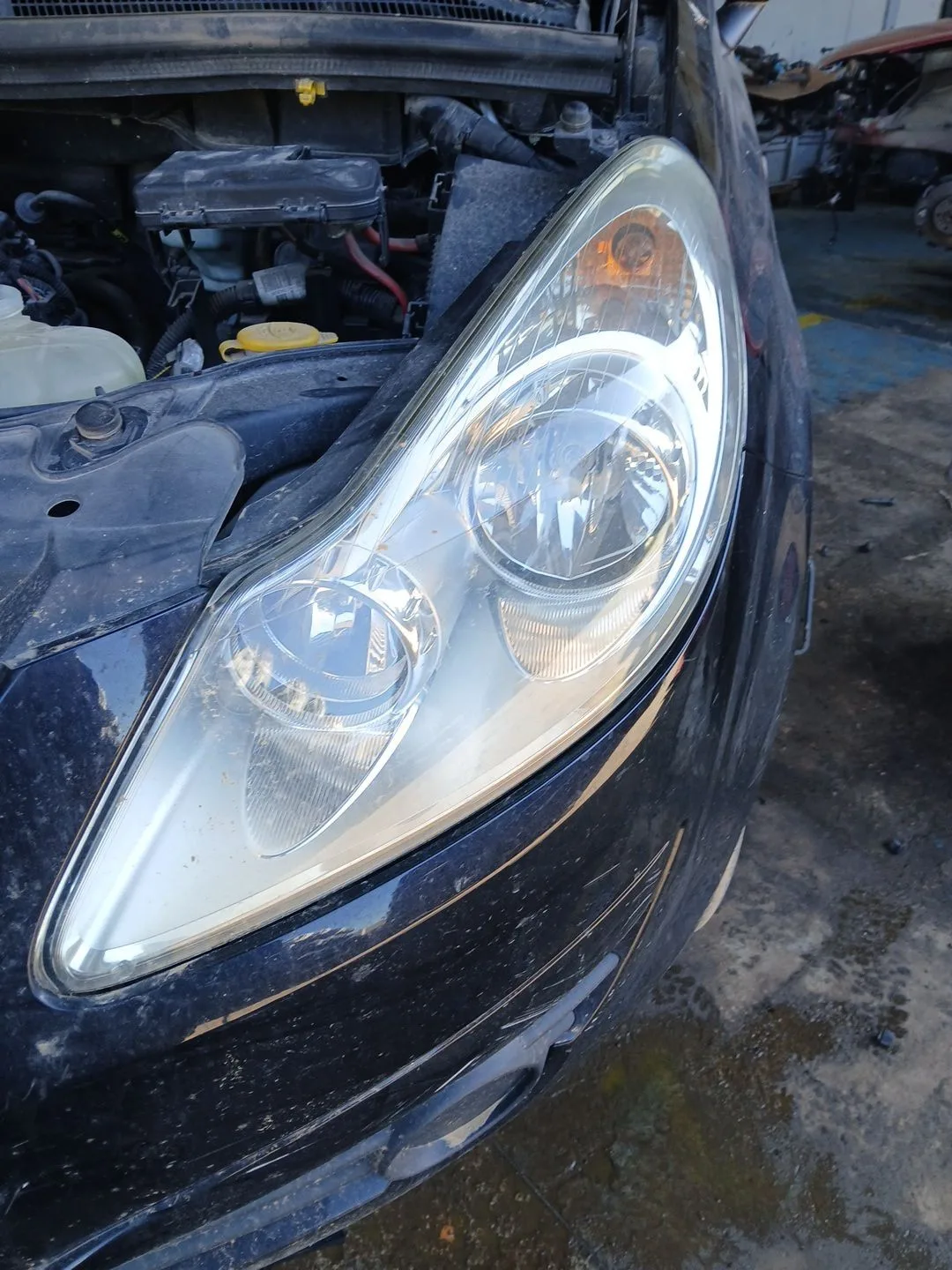 Faro Izquierdo para Opel Corsa D (S07)