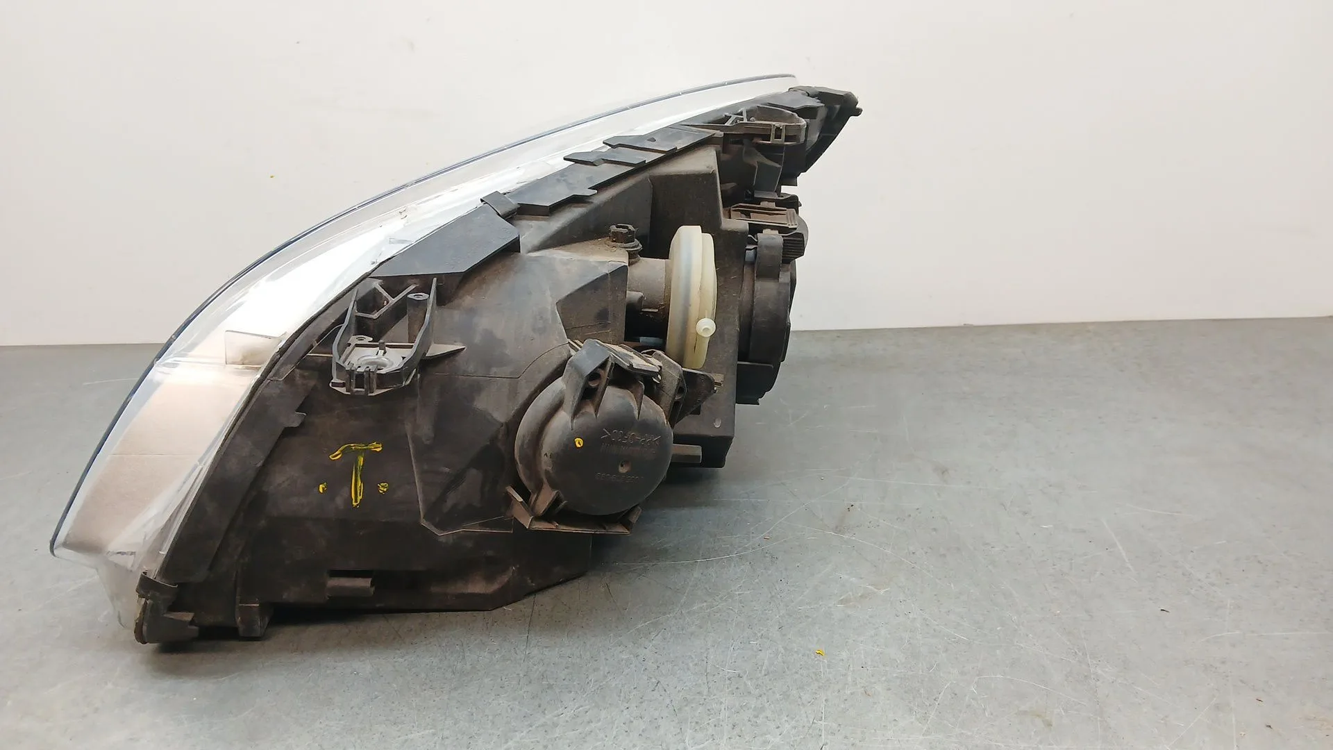 Faro Derecho para Mercedes-Benz Clase B Sports Tourer (W245)