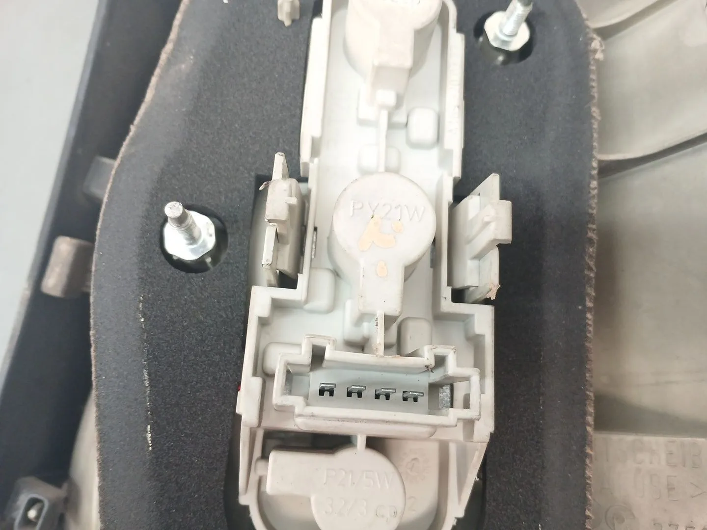 Piloto Trasero Izquierdo para Mercedes-Benz Clase B Sports Tourer (W245)