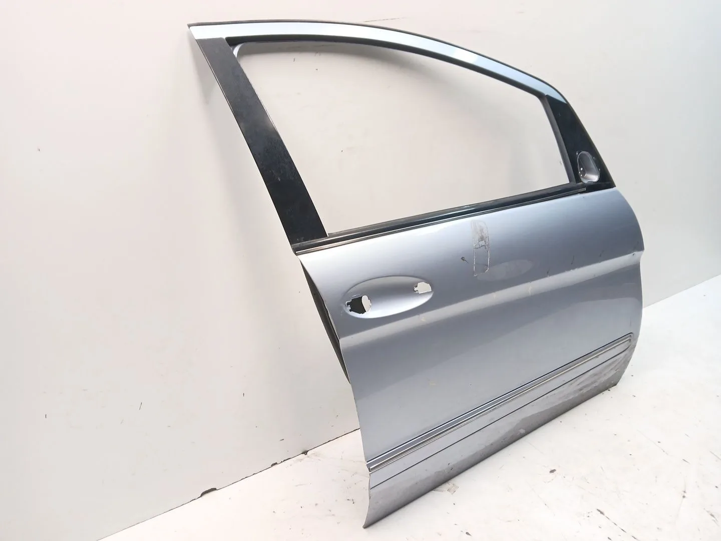 Puerta Delantera Derecha para Mercedes-Benz Clase B Sports Tourer (W245)