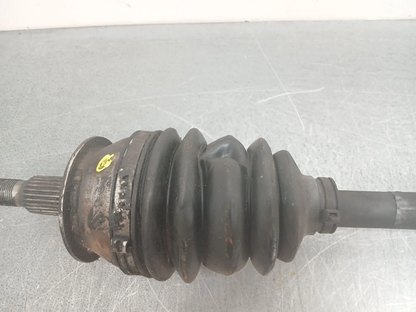 Transmision Delantera Izquierda para Mercedes-Benz Clase B Sports Tourer (W245)