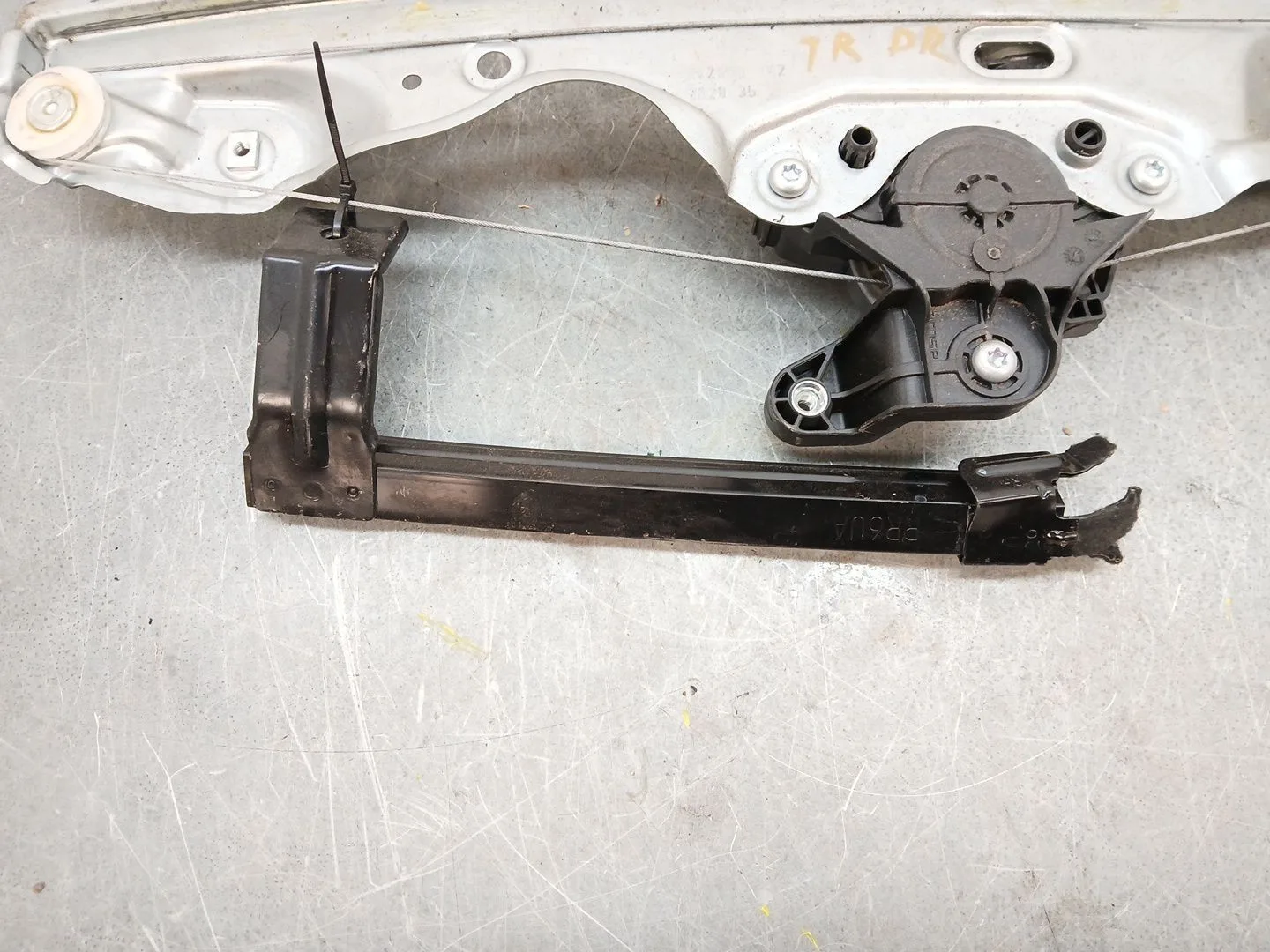 Elevalunas Delantero Derecho para Nissan Qashqai Iii (J12)