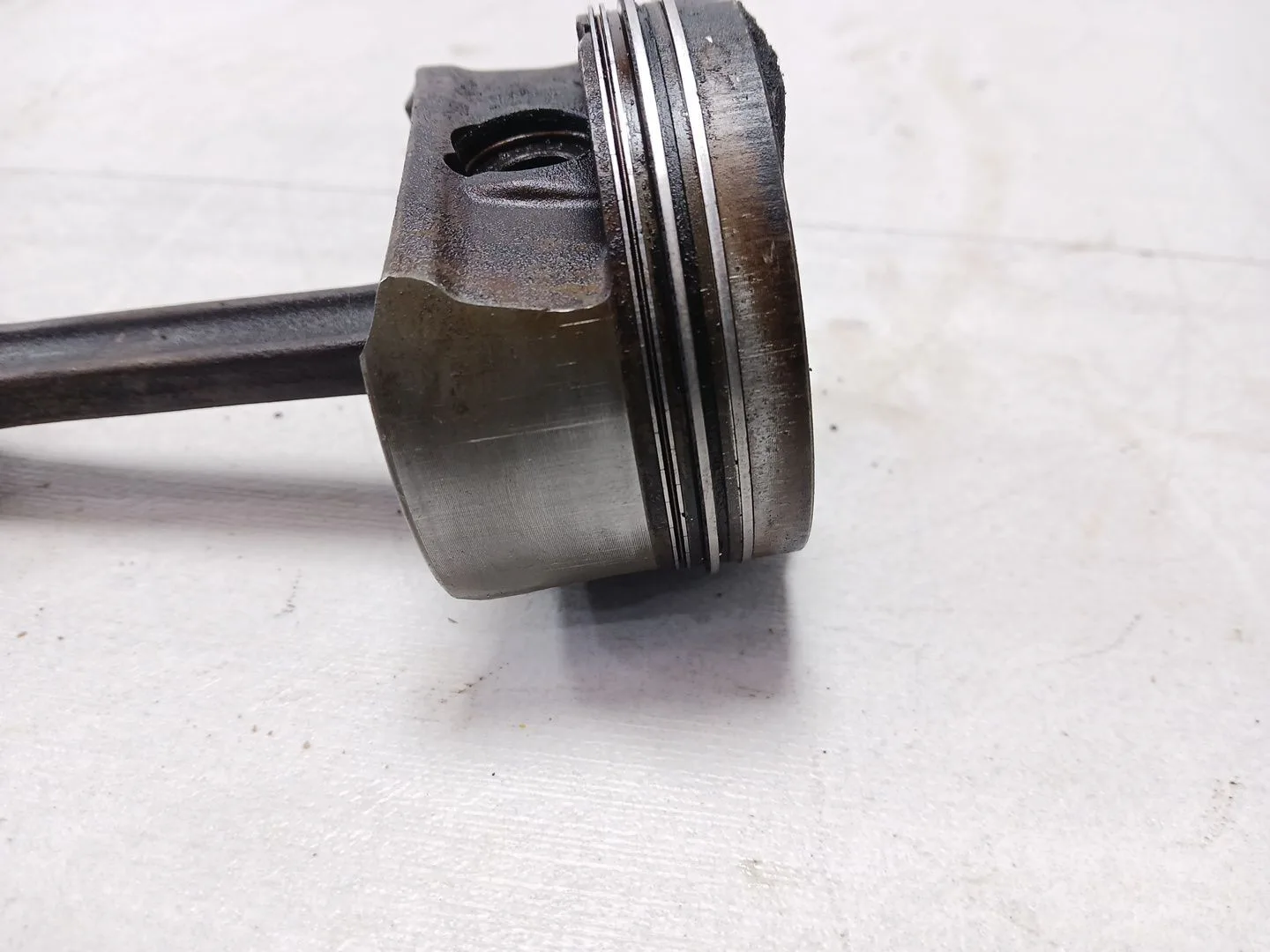 Piston para Peugeot 207/207+ (Wa_, Wc_)