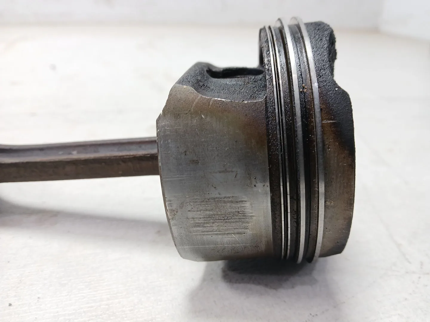 Piston para Peugeot 207/207+ (Wa_, Wc_)