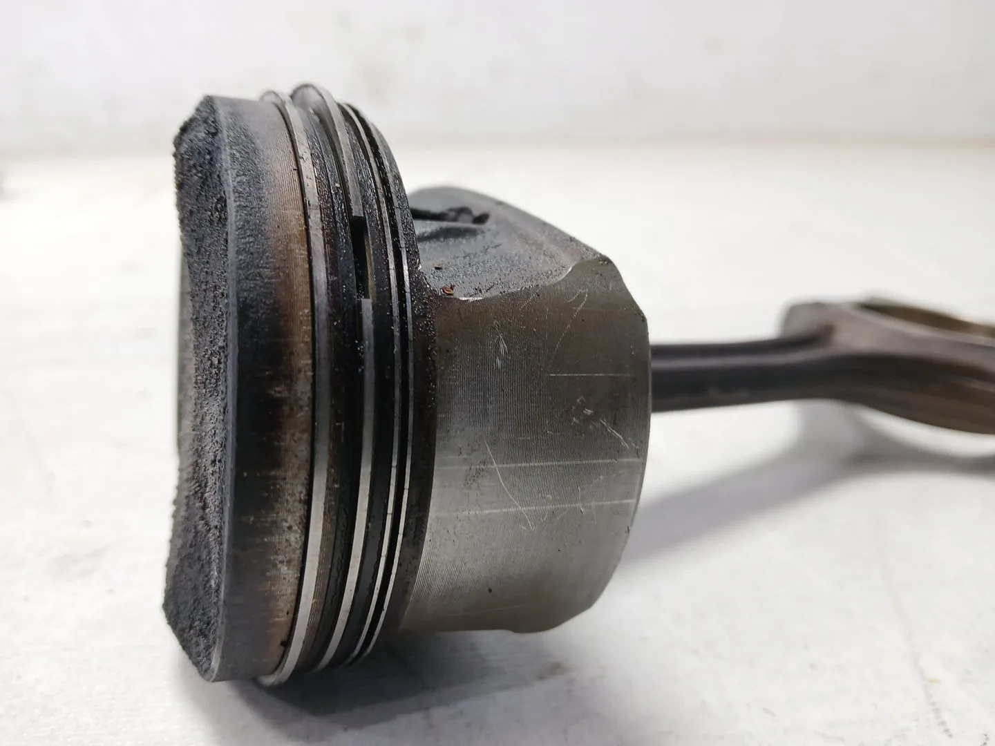 Piston para Peugeot 207/207+ (Wa_, Wc_)