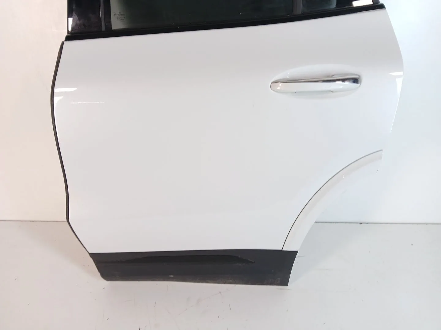 Puerta Trasera Izquierda para Mercedes-Benz Gla (H247)