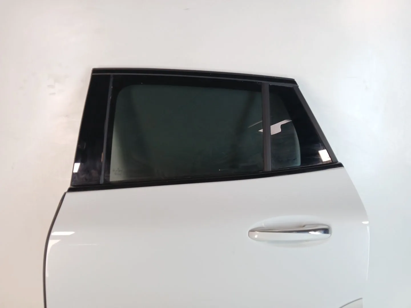 Puerta Trasera Izquierda para Mercedes-Benz Gla (H247)
