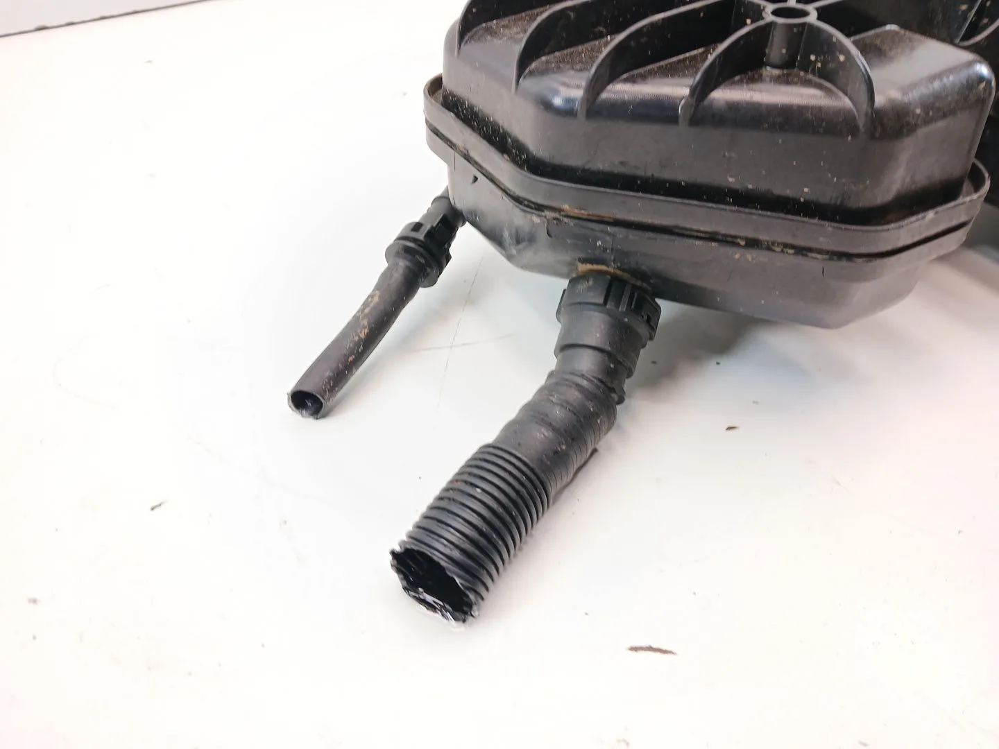 Deposito Adblue para Mercedes-Benz Gla (H247)