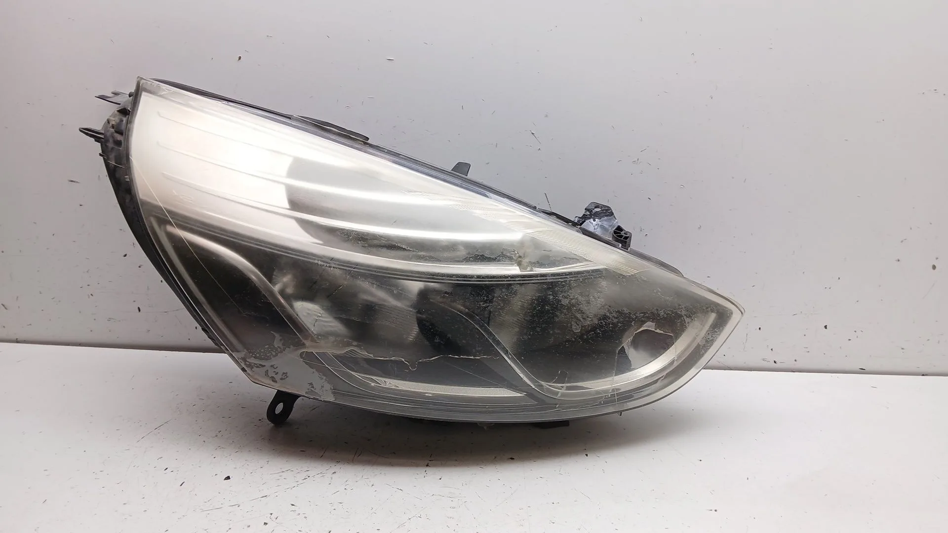 Faro Derecho para Renault Clio Iv (Bh_)