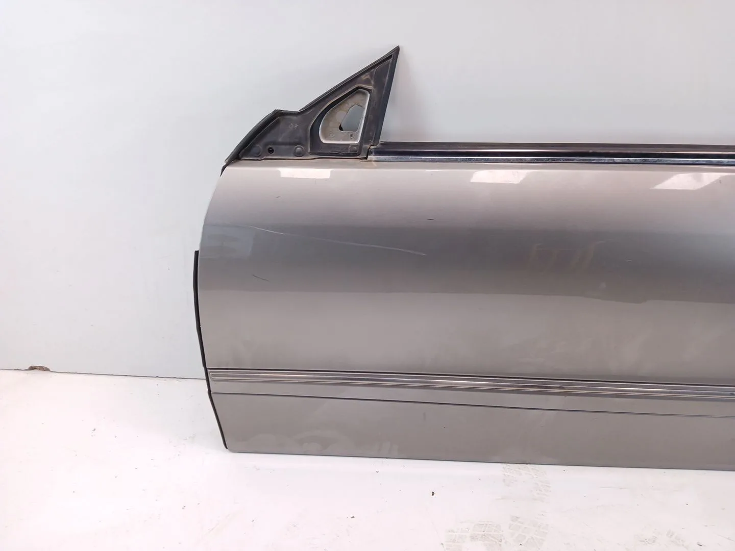 Puerta Delantera Izquierda para Mercedes-Benz Clk (C209)