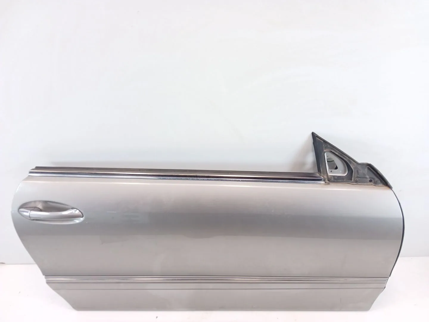 Puerta Delantera Derecha para Mercedes-Benz Clk (C209)