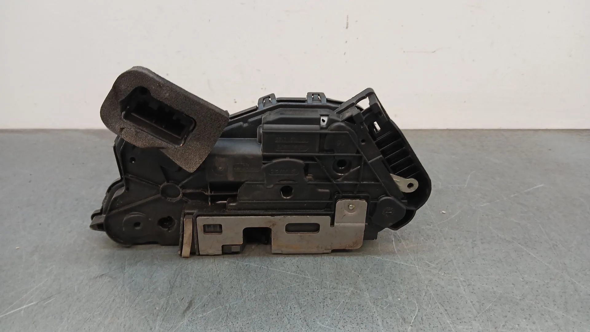 Cerradura Puerta Delantera Izquierda para Volkswagen T-Roc (A11, D11)