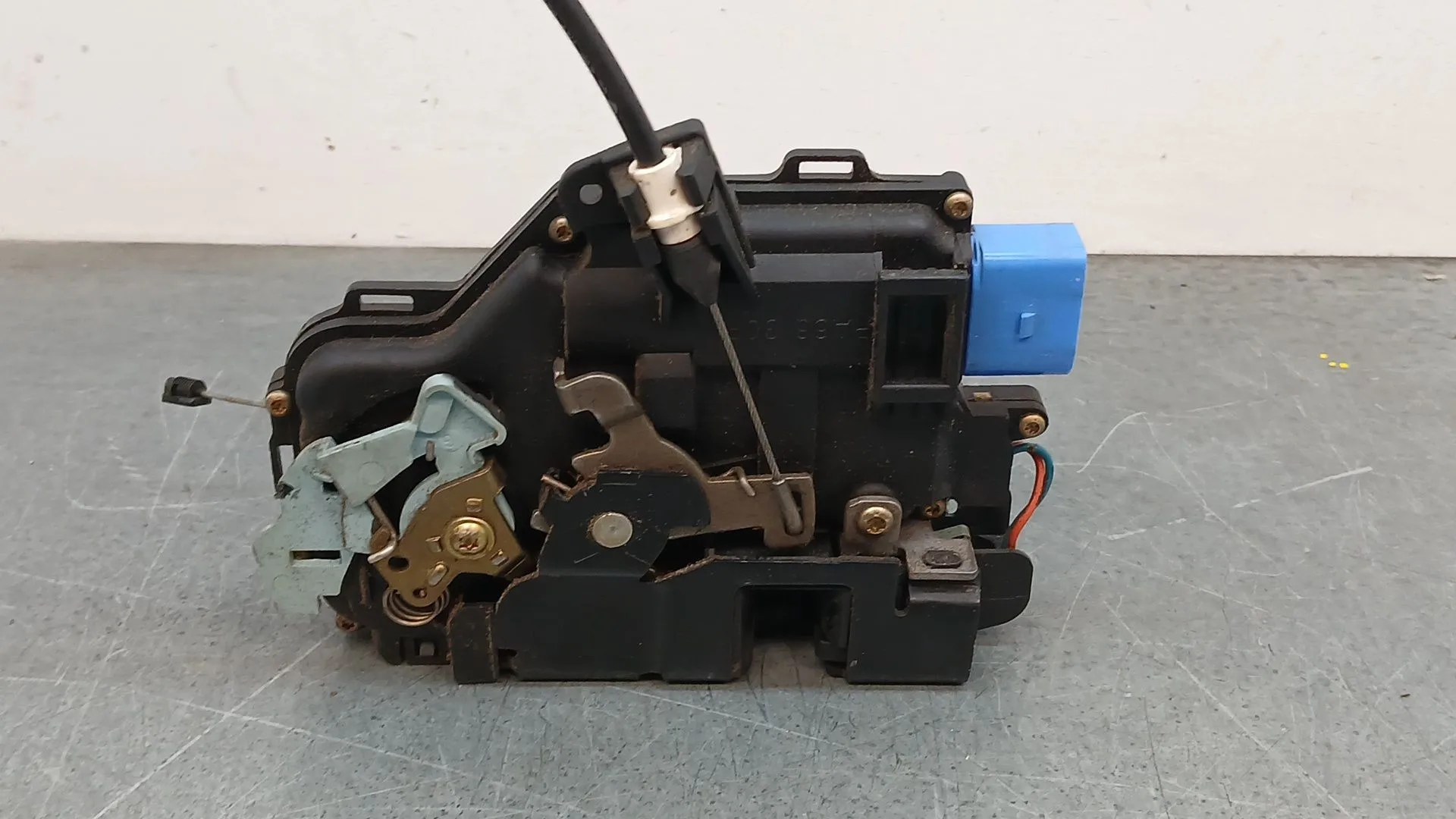 Cerradura Puerta Delantera Izquierda para Volkswagen Golf V Berlina (1K1)