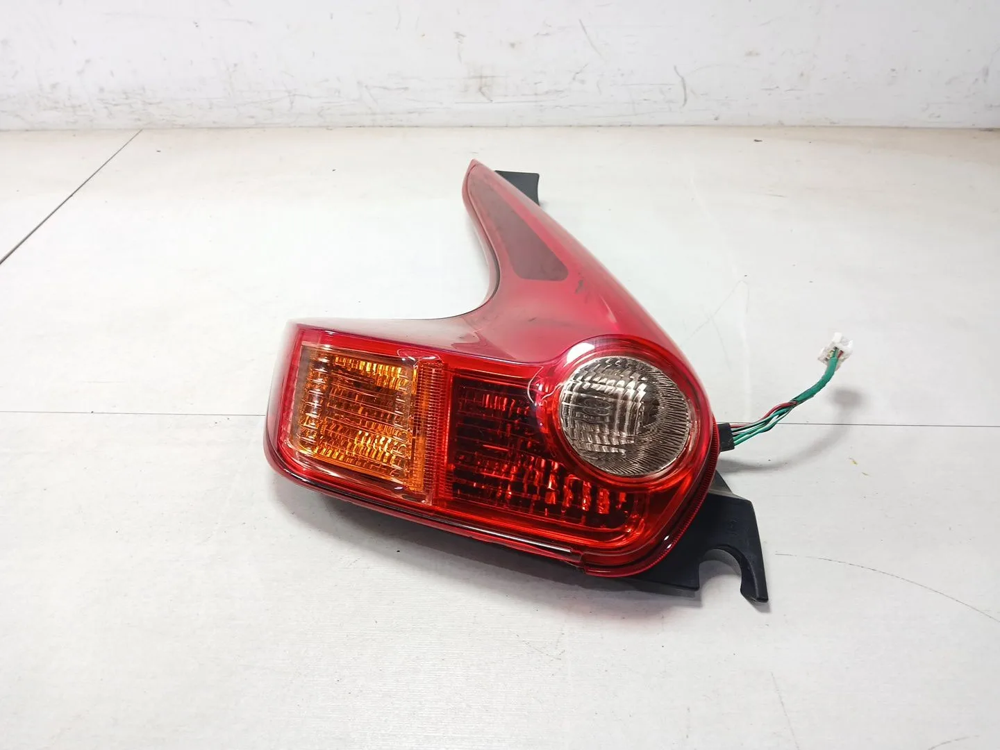 Piloto Trasero Izquierdo para Nissan Juke (F15)