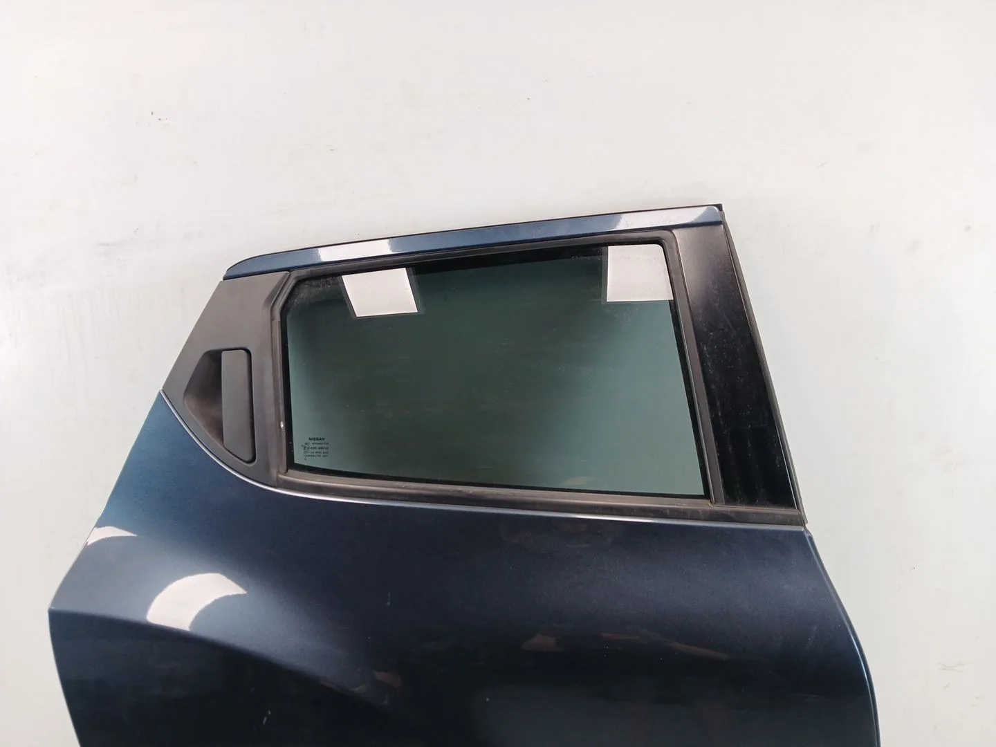 Puerta Trasera Derecha para Nissan Juke (F15)