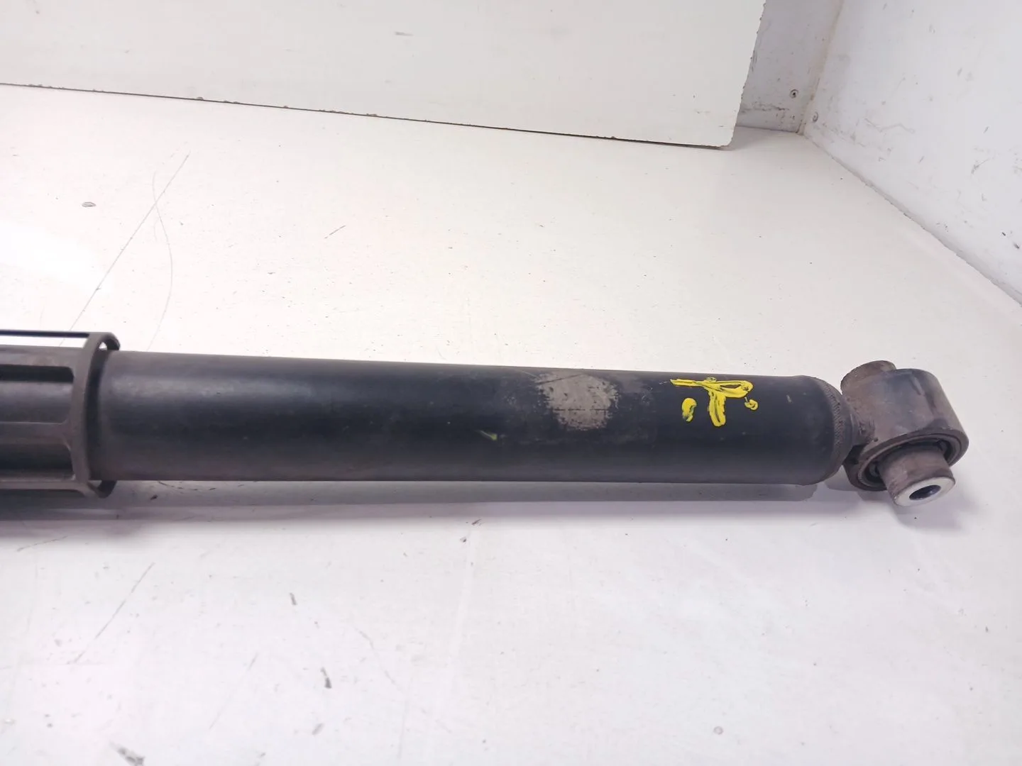 Amortiguador Trasero Izquierdo para Seat Leon St (5F8)
