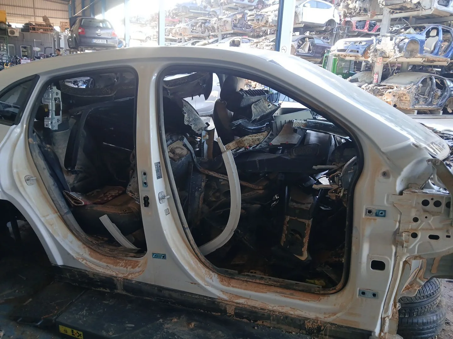 Carroceria para Mercedes-Benz Gla (H247)