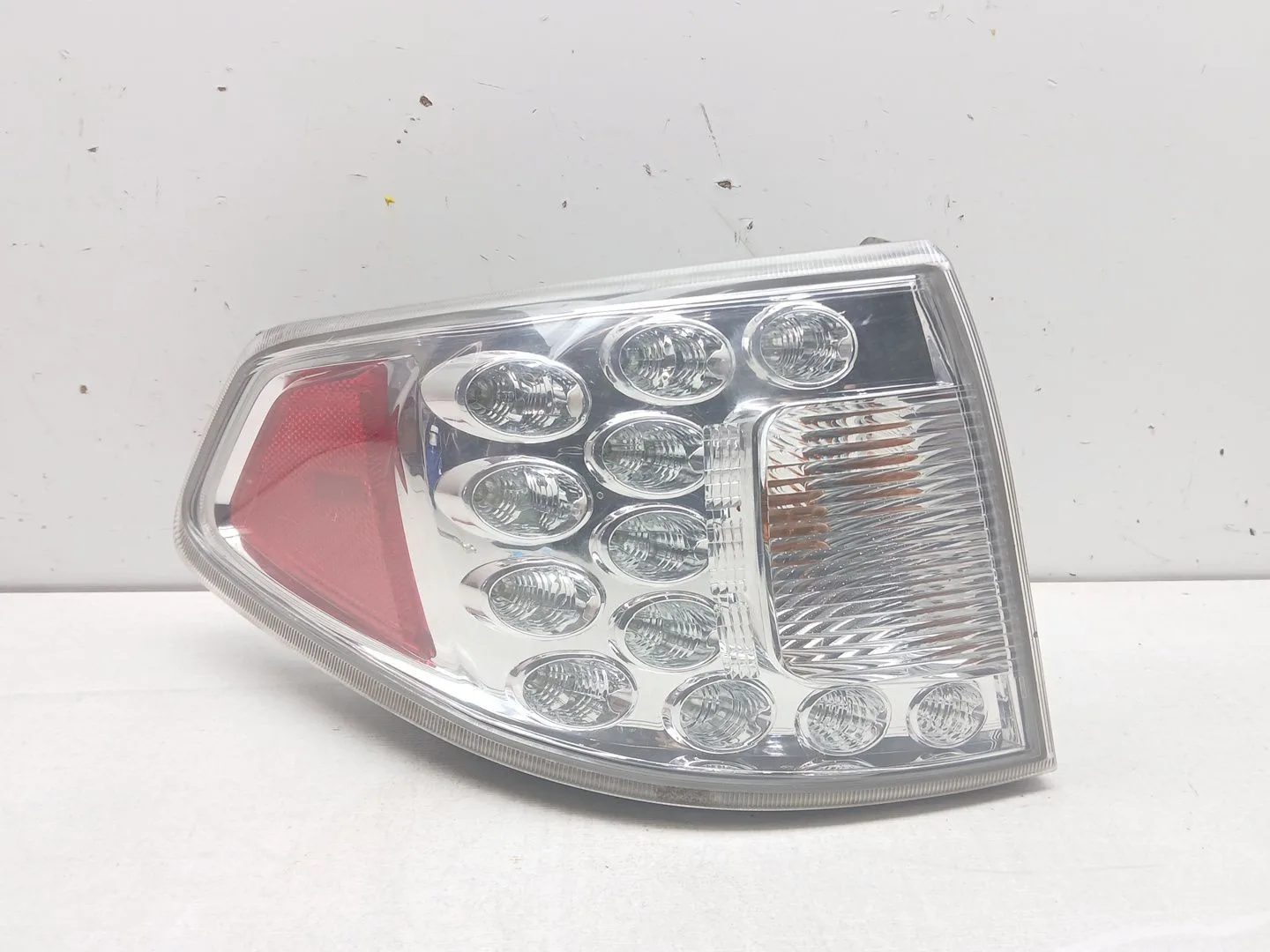 Piloto Trasero Izquierdo para Subaru Impreza Hatchback (Gr, Gh, G3)