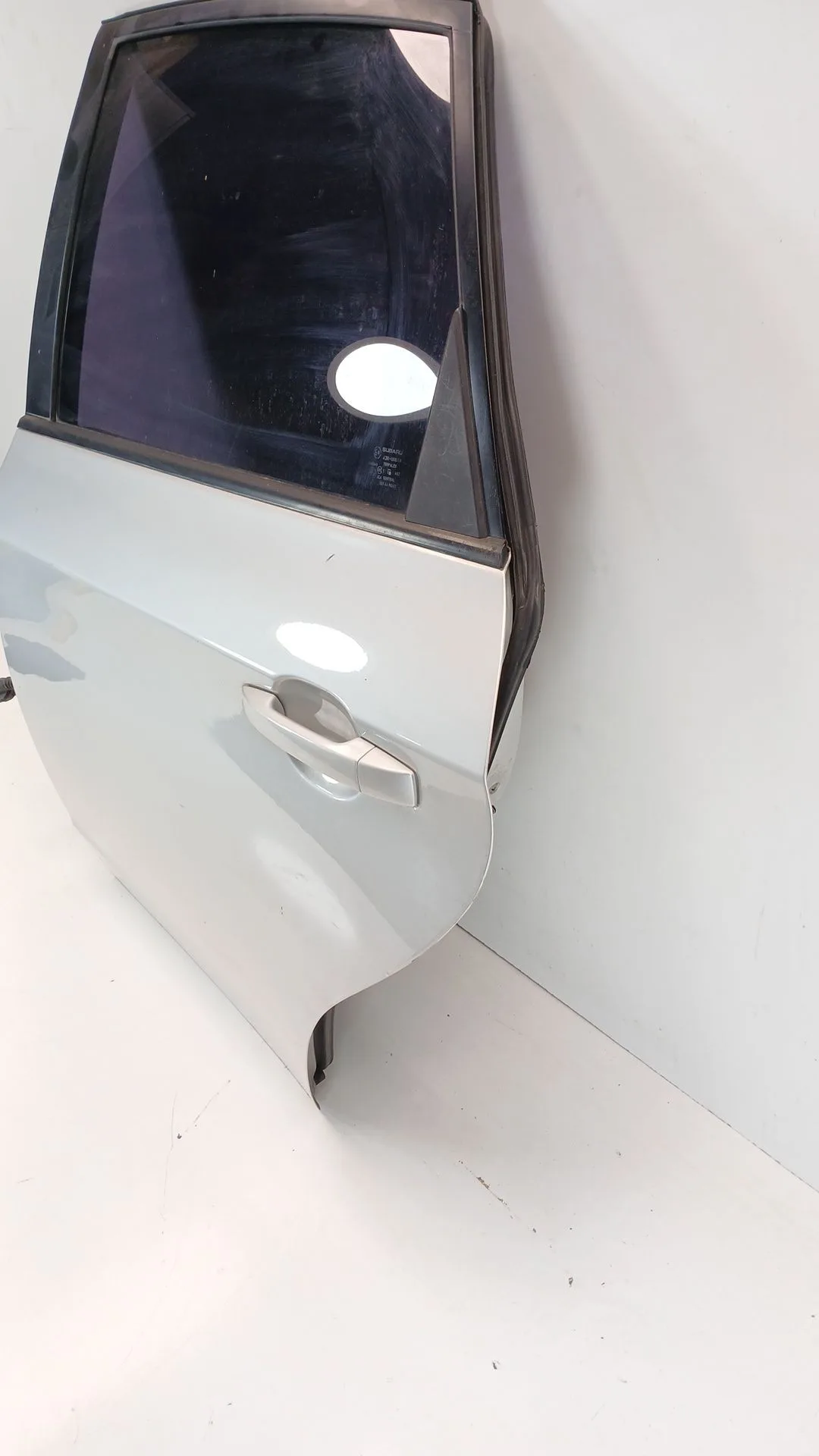 Puerta Trasera Izquierda para Subaru Impreza Hatchback (Gr, Gh, G3)
