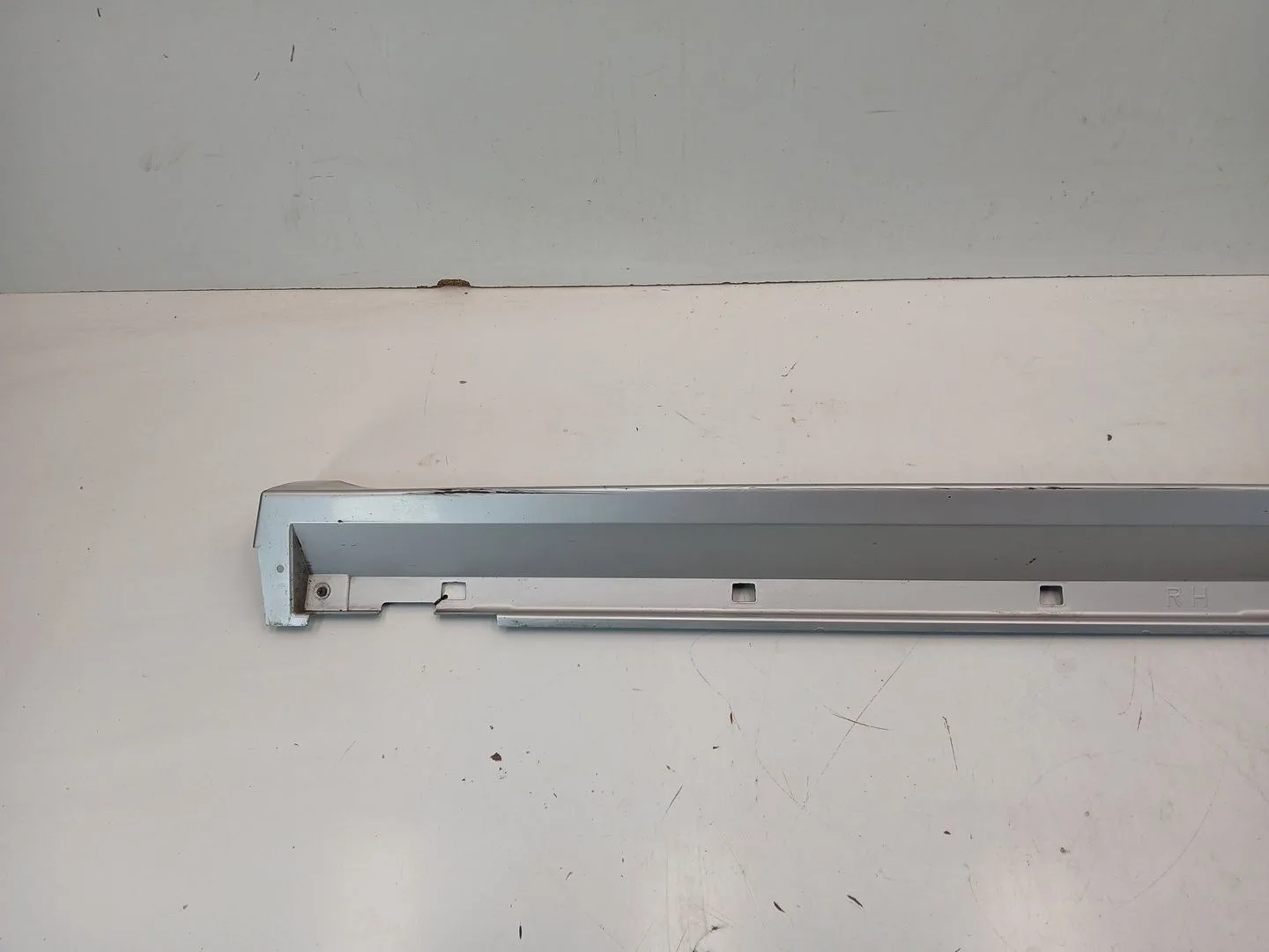 Faldon Lateral para Subaru Impreza Hatchback (Gr, Gh, G3)