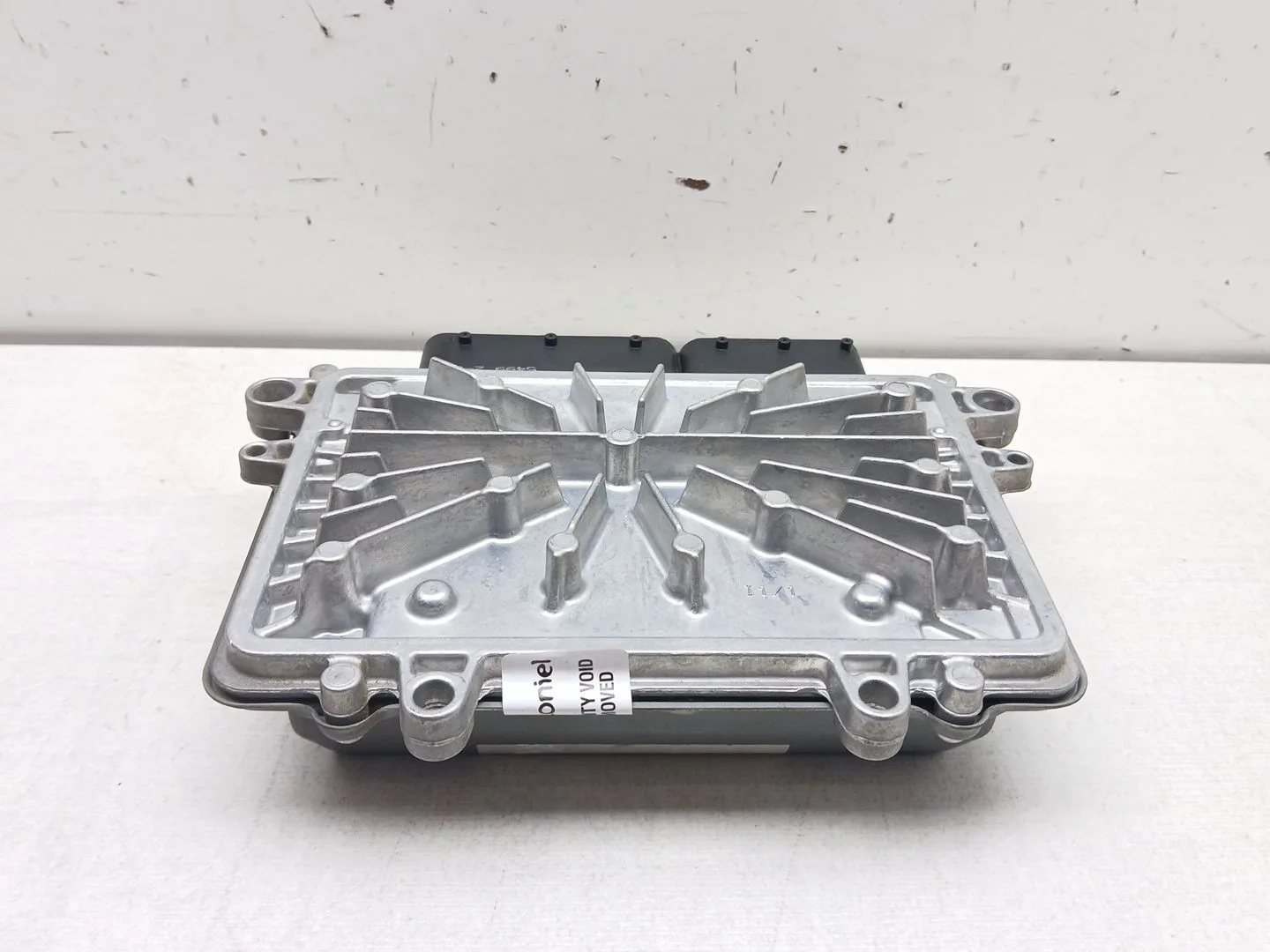 Centralita Motor Uce para Ford Kuga I