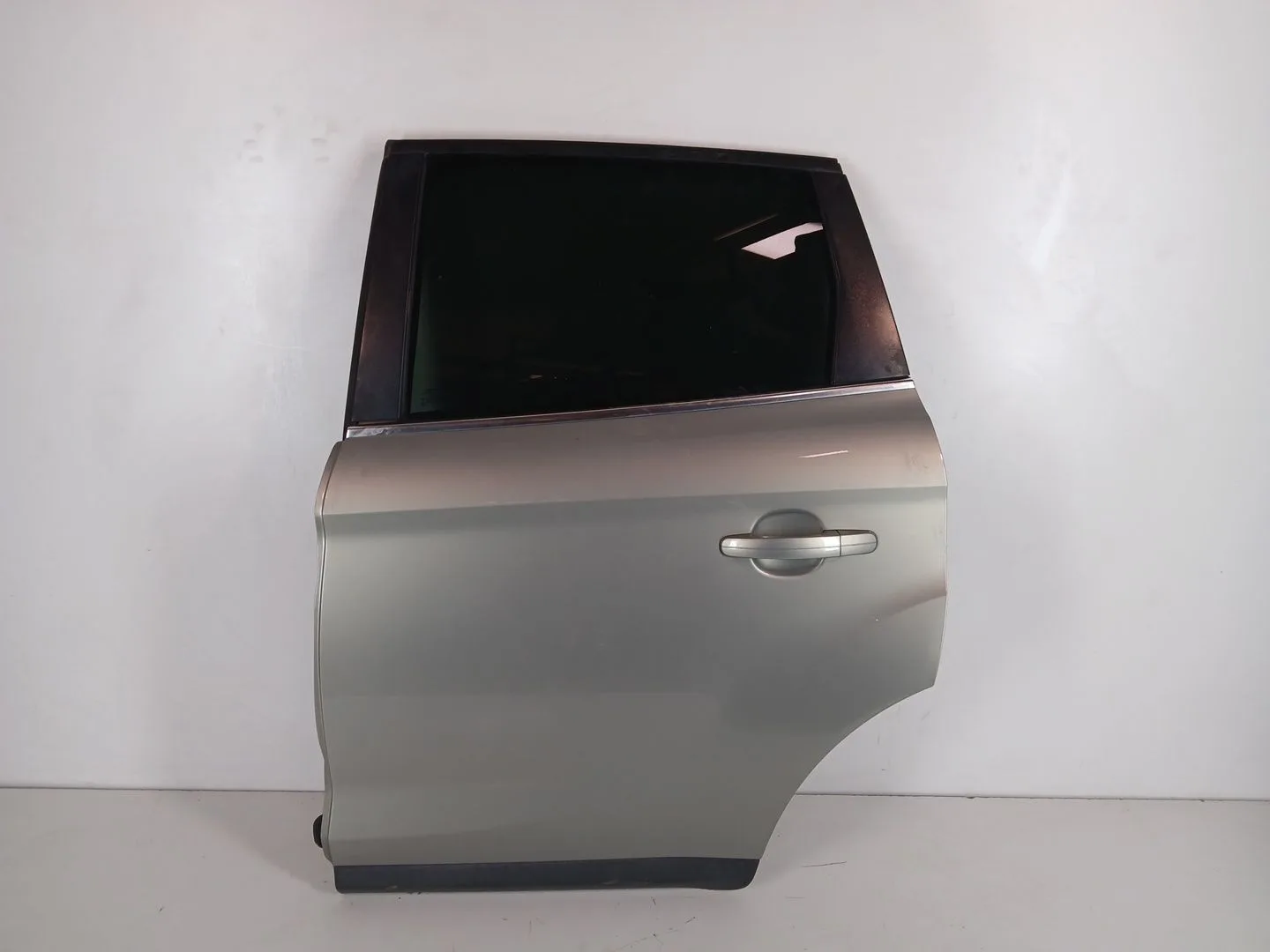 Puerta Trasera Izquierda para Ford Kuga I