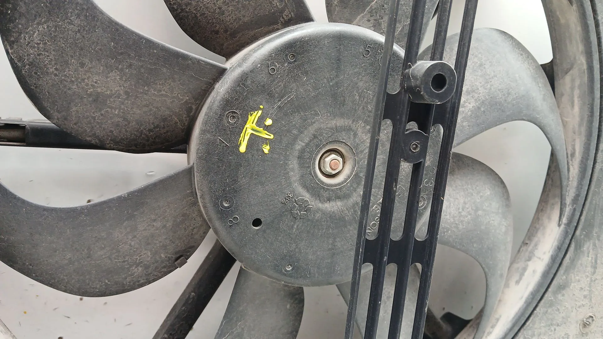 Electroventilador para Peugeot 3008 Ii Suv (Mc_, Mr_, Mj_, M4_)