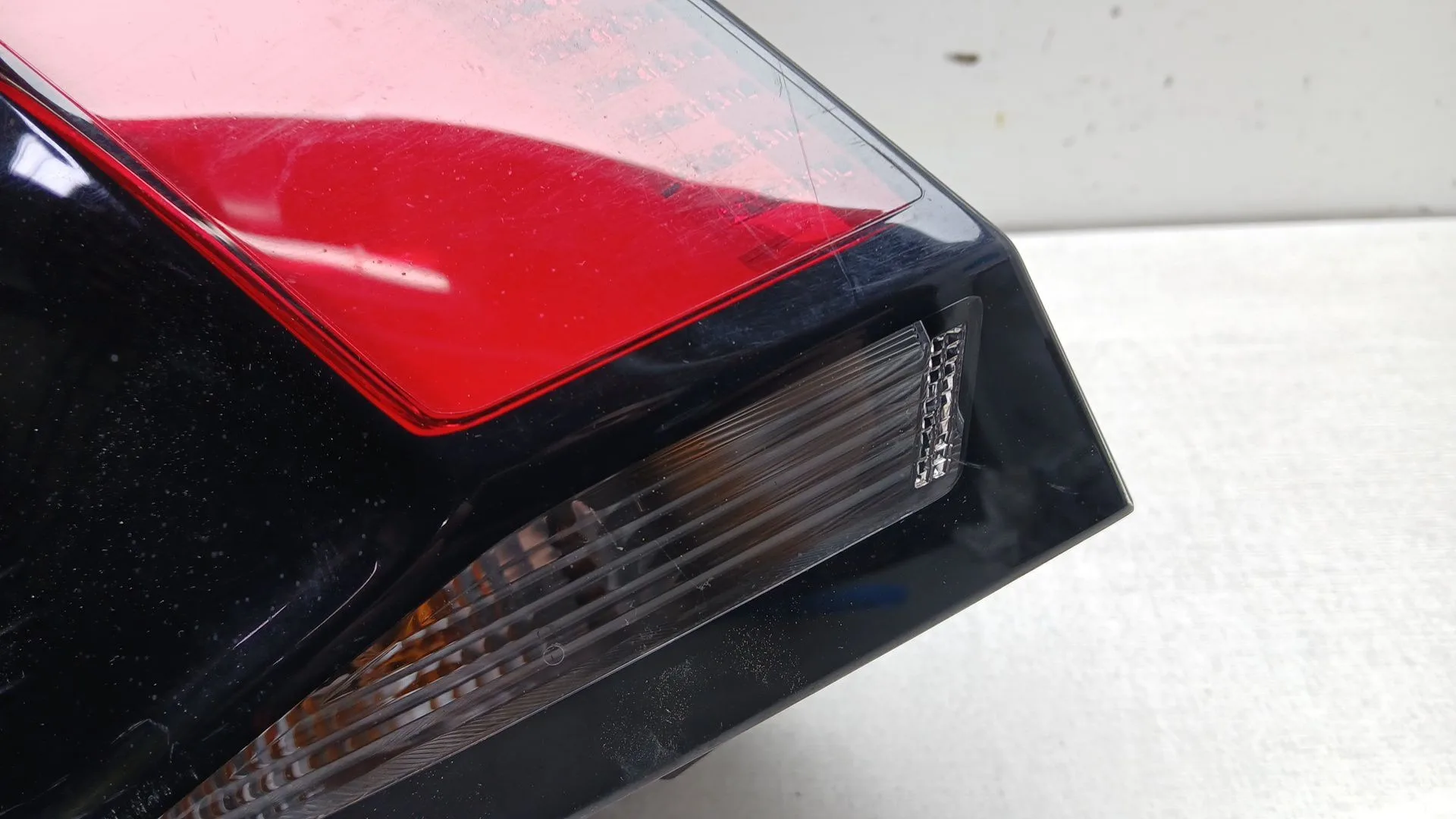 Piloto Trasero Izquierdo para Peugeot 3008 Ii Suv (Mc_, Mr_, Mj_, M4_)