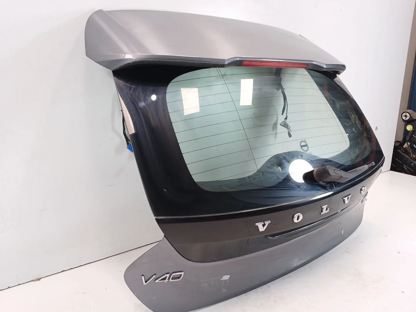 Porton Trasero para Volvo V40 Hatchback (525)