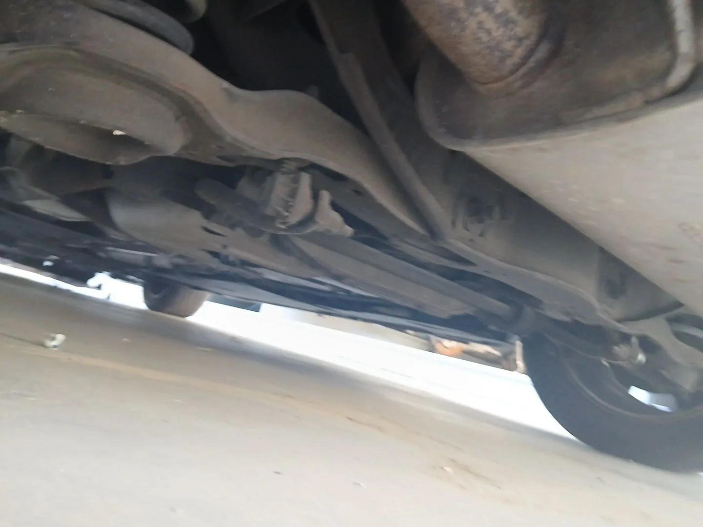 Puente Trasero para Volvo V40 Hatchback (525)