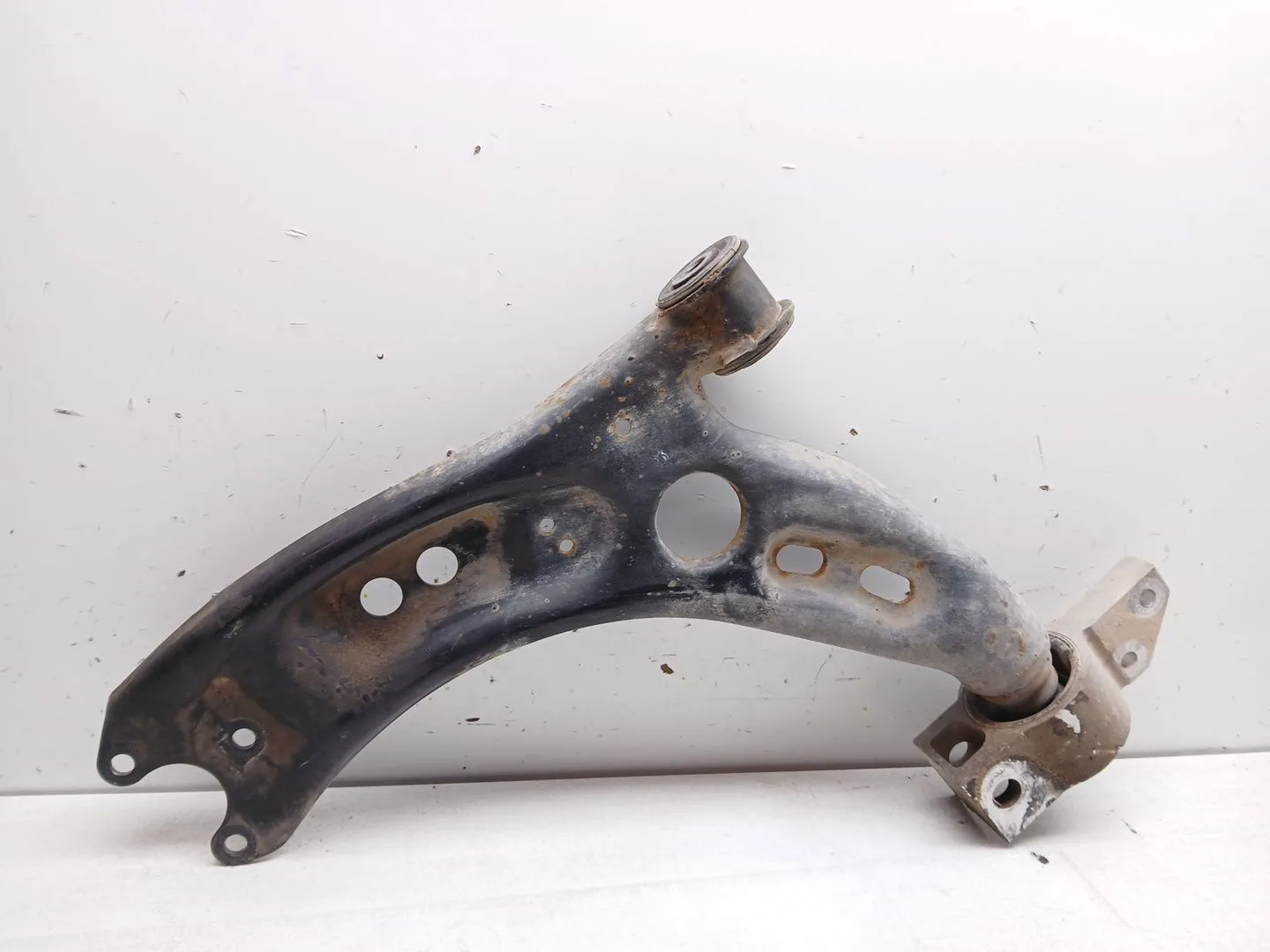 Brazo Suspension Inferior Delantero Izquierdo para Volkswagen Golf Vi (5K1)