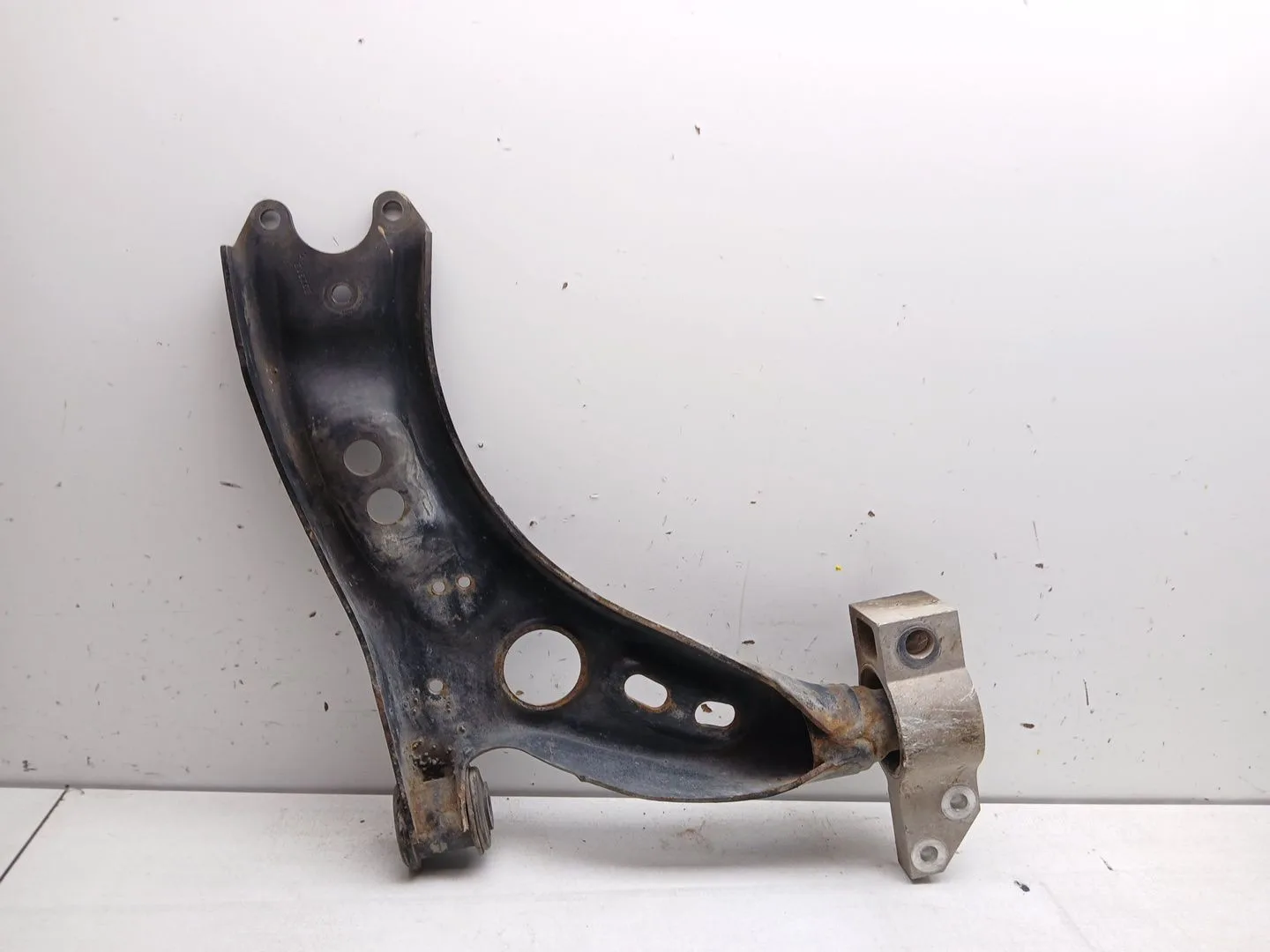 Brazo Suspension Inferior Delantero Izquierdo para Volkswagen Golf Vi (5K1)