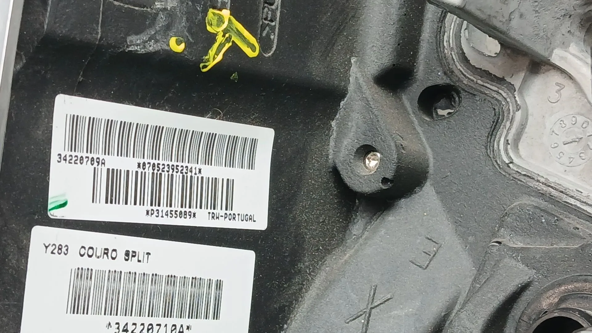 Volante para Volvo V40 Hatchback (525)