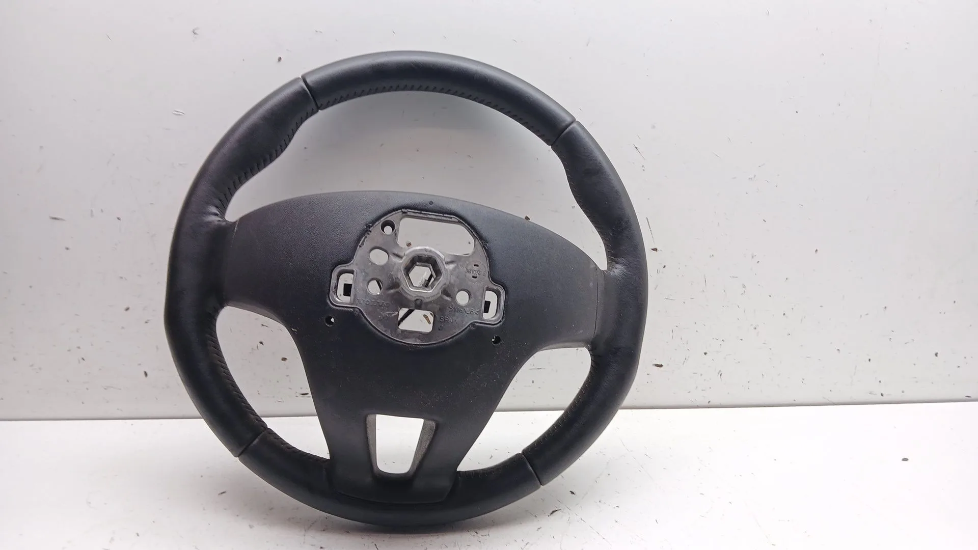 Volante para Volvo V40 Hatchback (525)