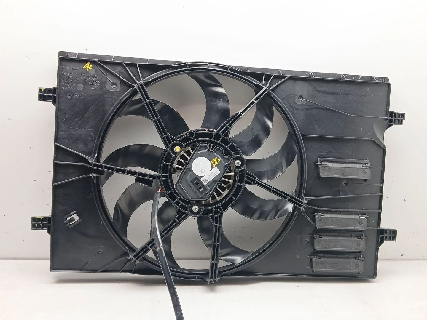 Electroventilador para Seat Leon Sportstourer (Kl8, Kld)