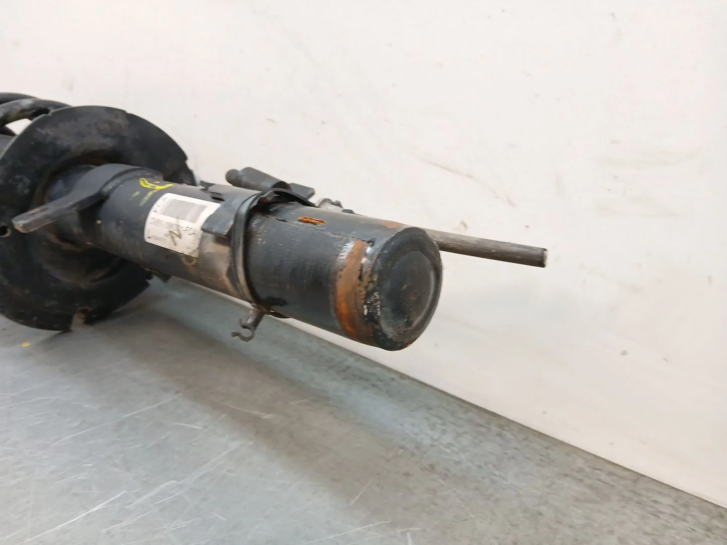 Amortiguador Delantero Izquierdo para Ford Kuga Ii (Dm2)