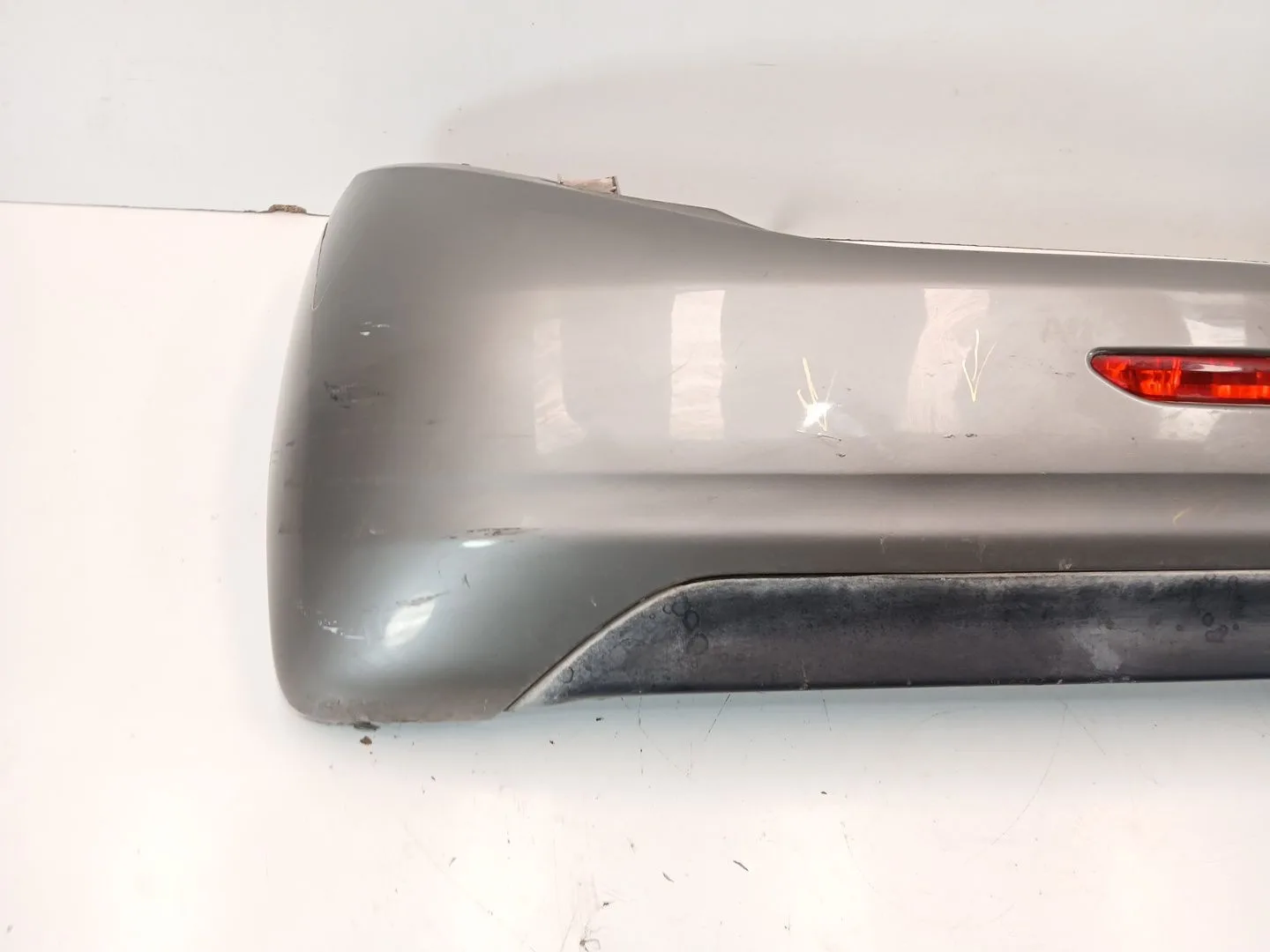 Paragolpes Trasero para Peugeot 208 I (Ca_, Cc_)