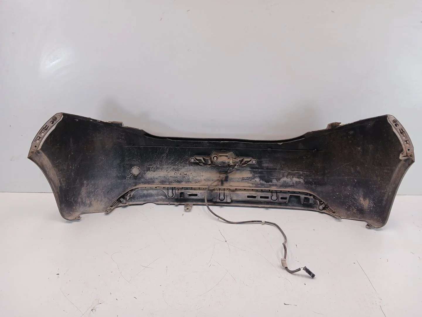Paragolpes Trasero para Peugeot 208 I (Ca_, Cc_)