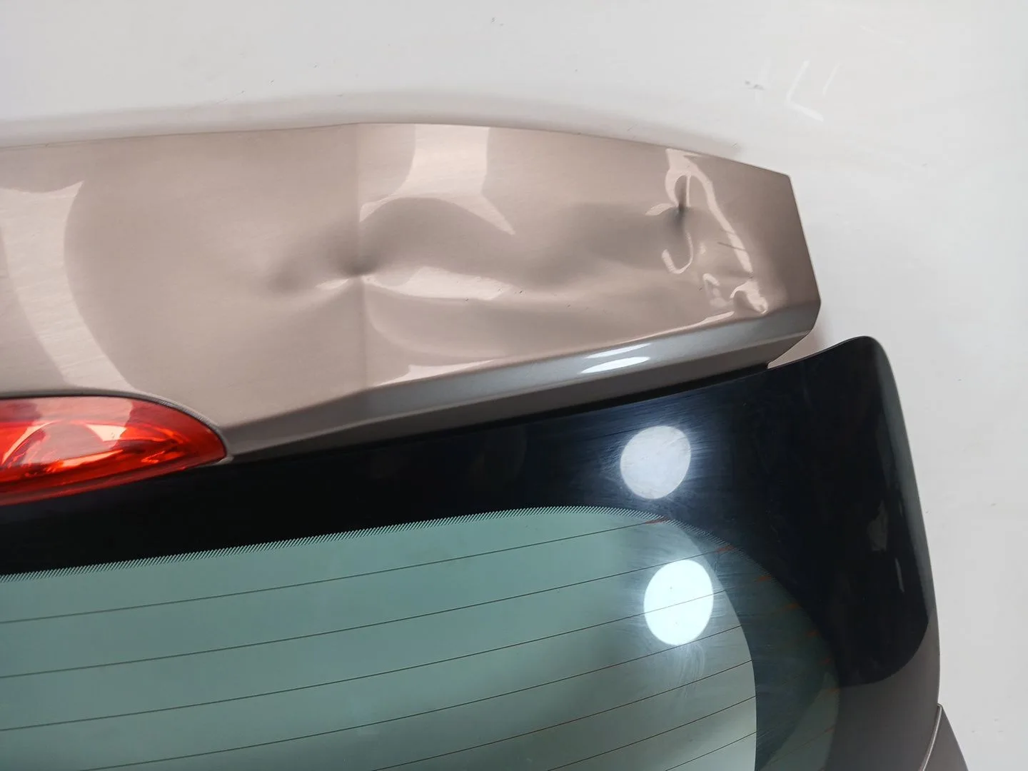 Porton Trasero para Peugeot 208 I (Ca_, Cc_)