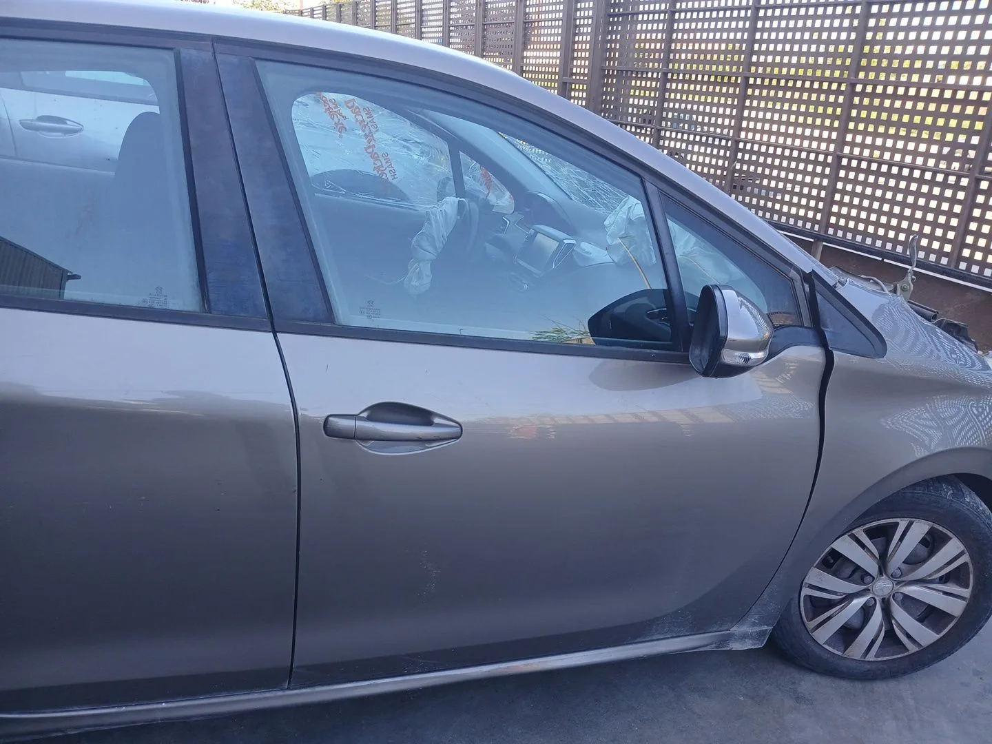Puerta Delantera Derecha para Peugeot 208 I (Ca_, Cc_)