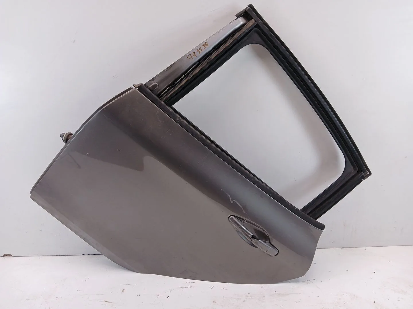 Puerta Trasera Izquierda para Peugeot 208 I (Ca_, Cc_)