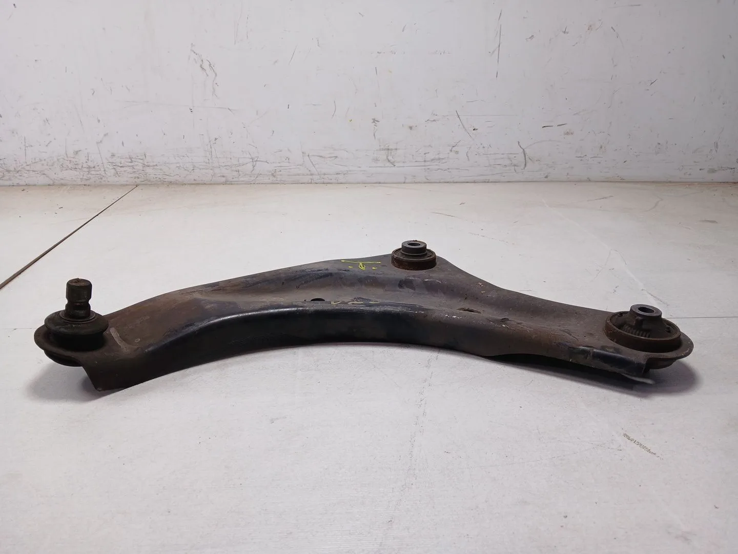 Brazo Suspension Inferior Delantero Izquierdo para Nissan Juke (F15)