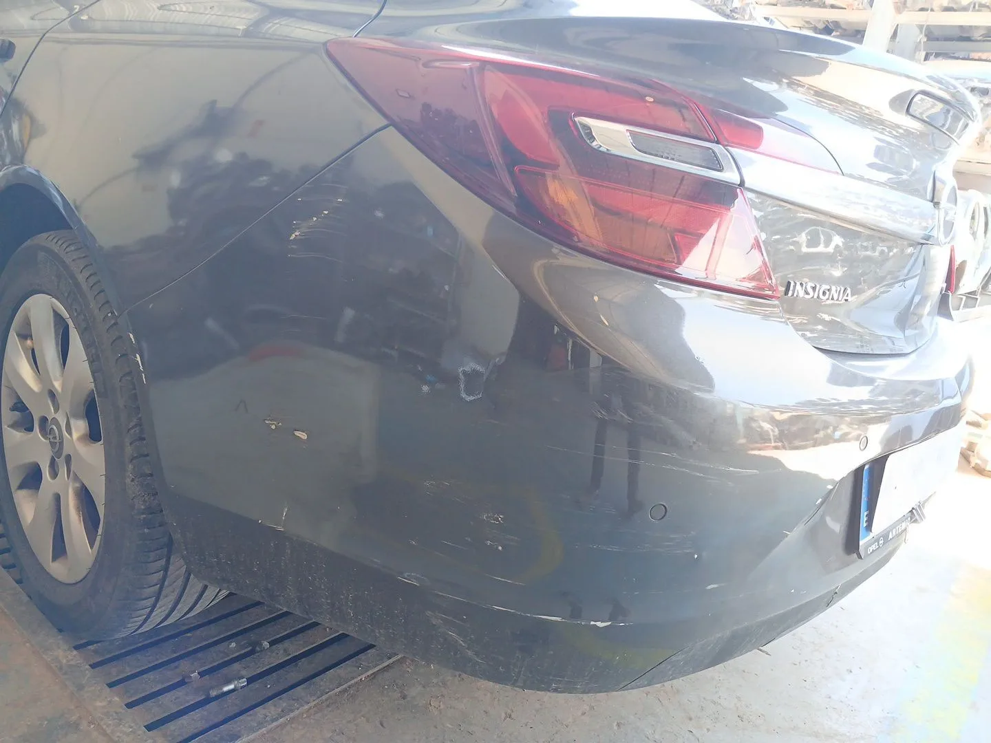 Paragolpes Trasero para Opel Insignia A (G09)