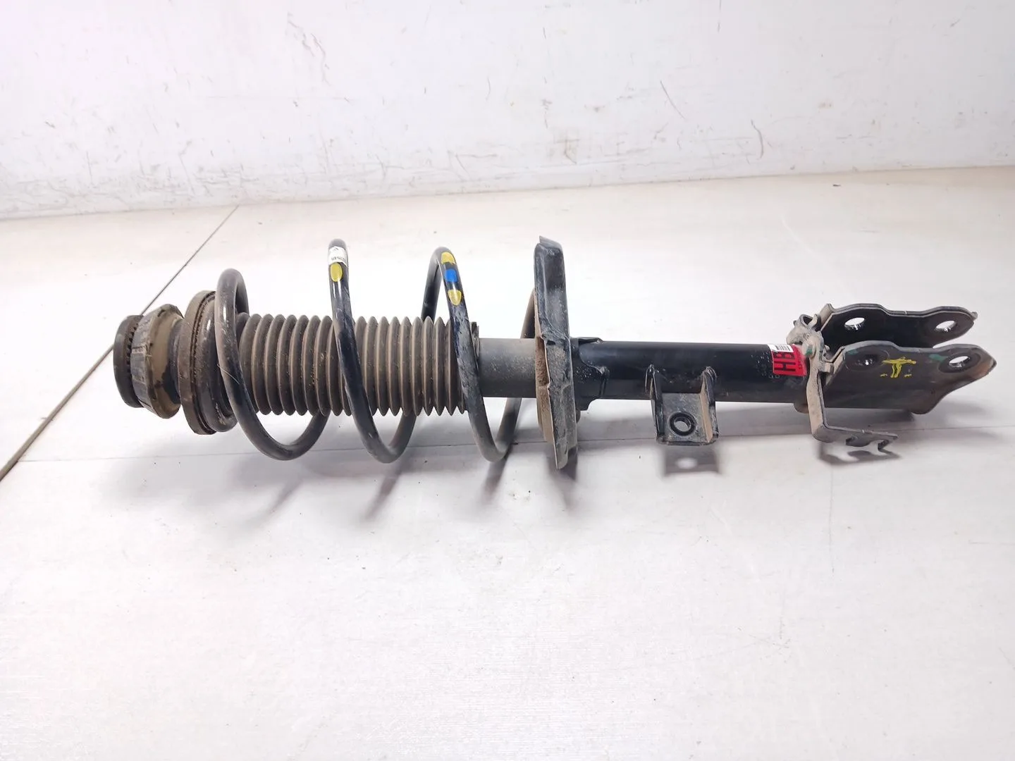 Amortiguador Delantero Derecho para Renault Arkana I (Lcm_, Ldn_)