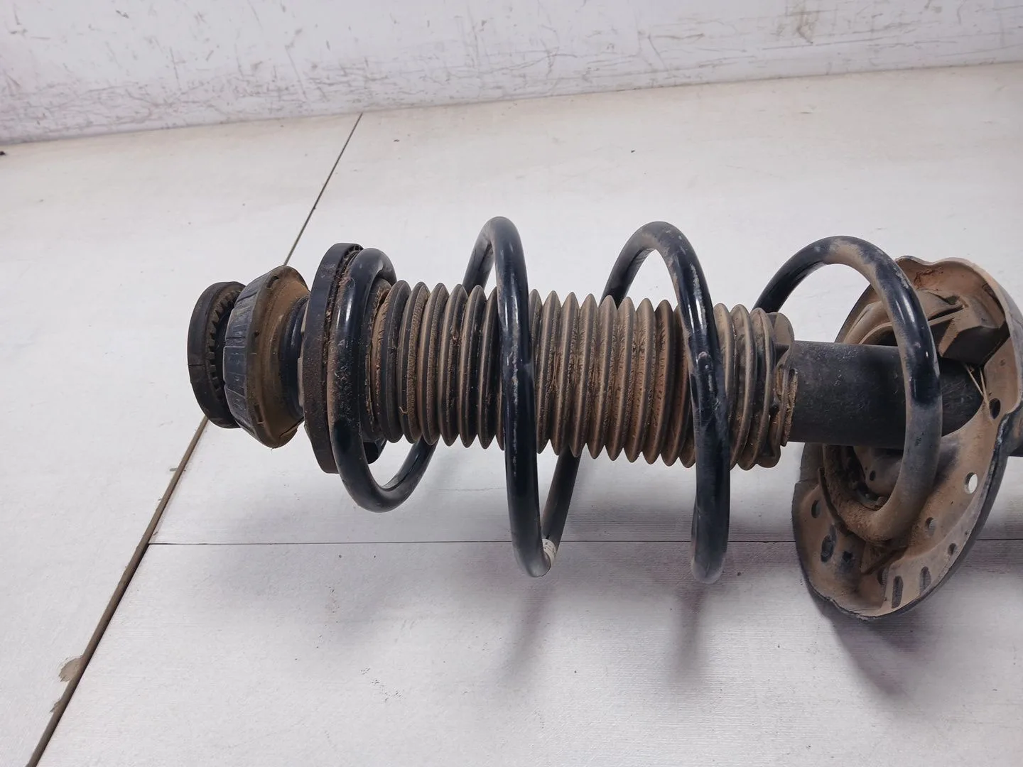 Amortiguador Delantero Izquierdo para Renault Arkana I (Lcm_, Ldn_)