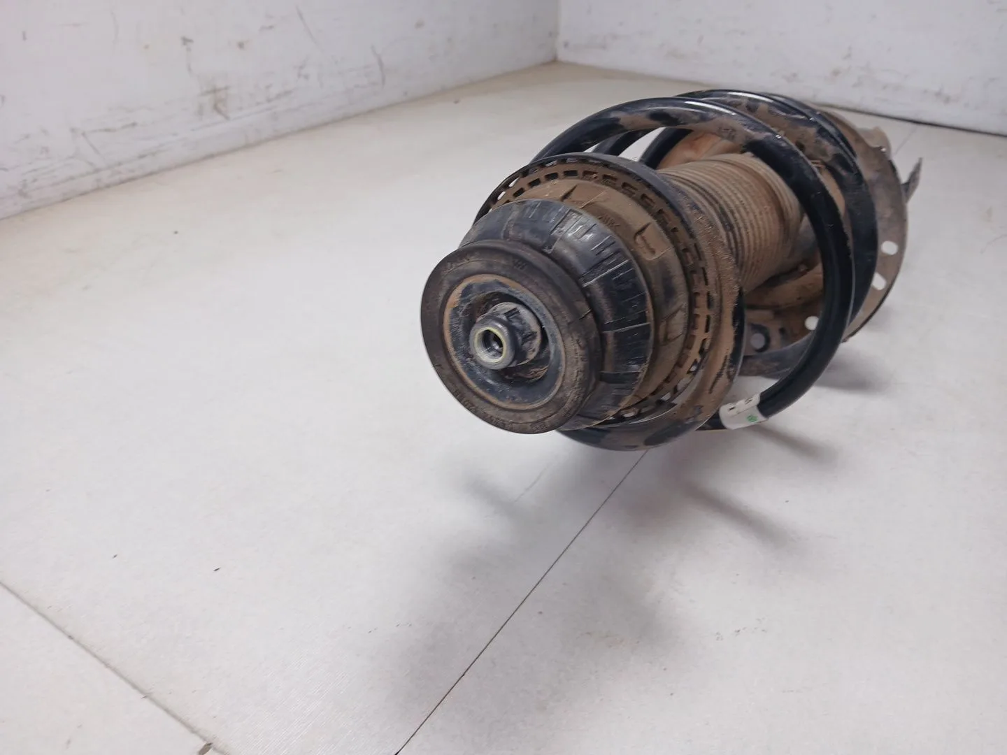 Amortiguador Delantero Izquierdo para Renault Arkana I (Lcm_, Ldn_)