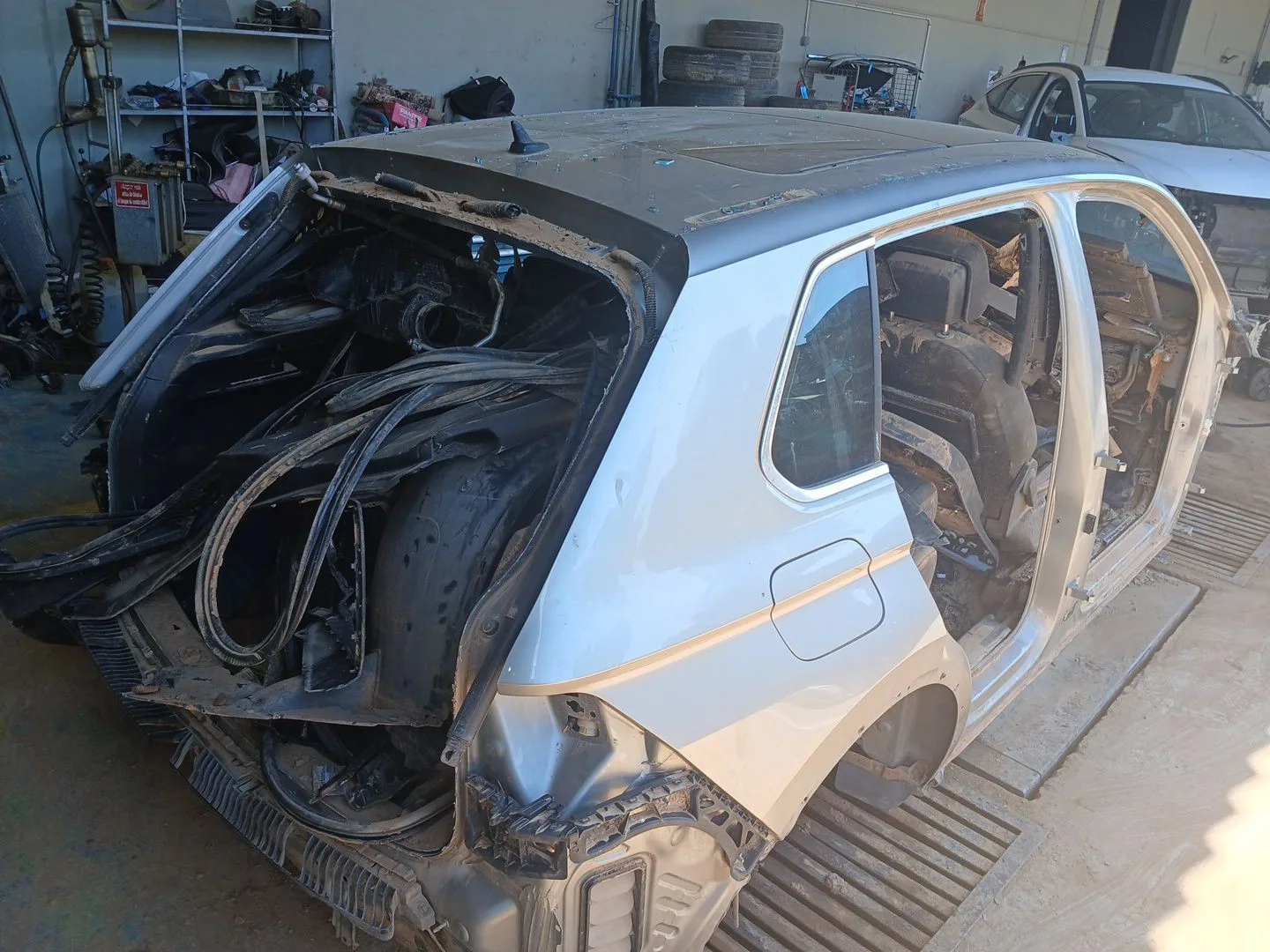 Carroceria para Volkswagen Tiguan (Ad1, Ax1)