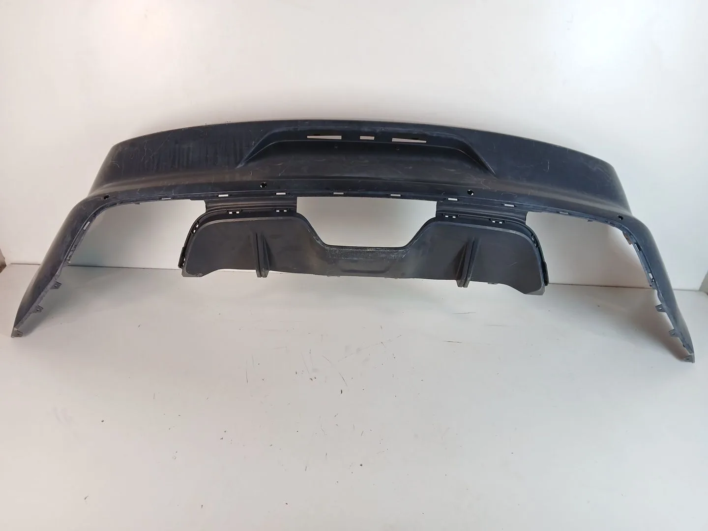 Paragolpes Trasero para Ford Mustang